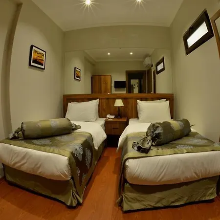 Hotel Old